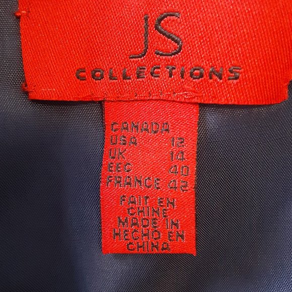 Evening Gown by JS COLLECTIONS - Picture 9 of 14